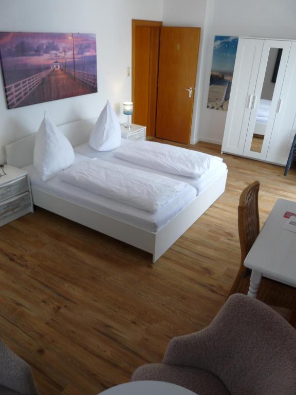 Pension Haus Baltic - Double Room With Balcony