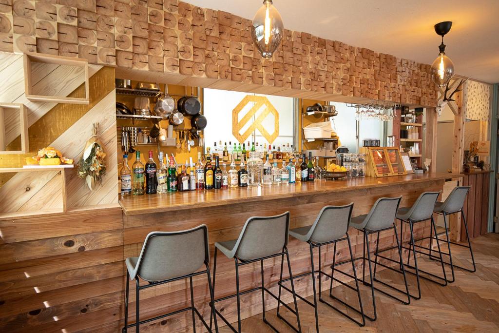 Area lounge atau bar di Guest House POST INN