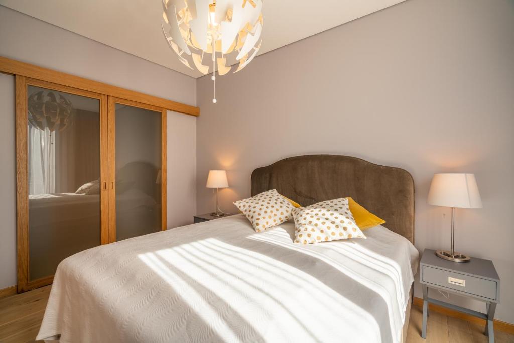 Easyrooms Dzirnavu - Apartamento Con Balcón