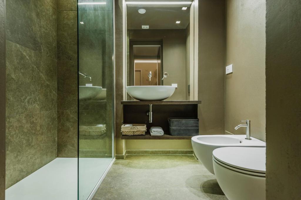 A bathroom at Ferrini Home - Etnea Portrait
