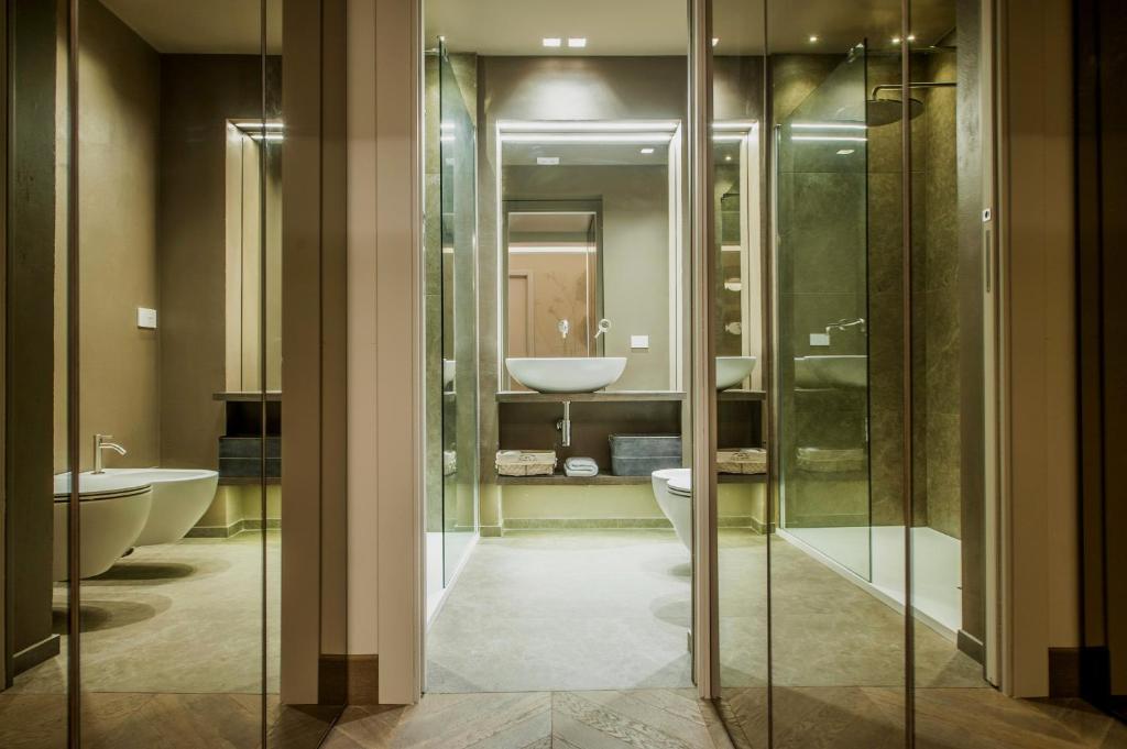 A bathroom at Ferrini Home - Etnea Portrait