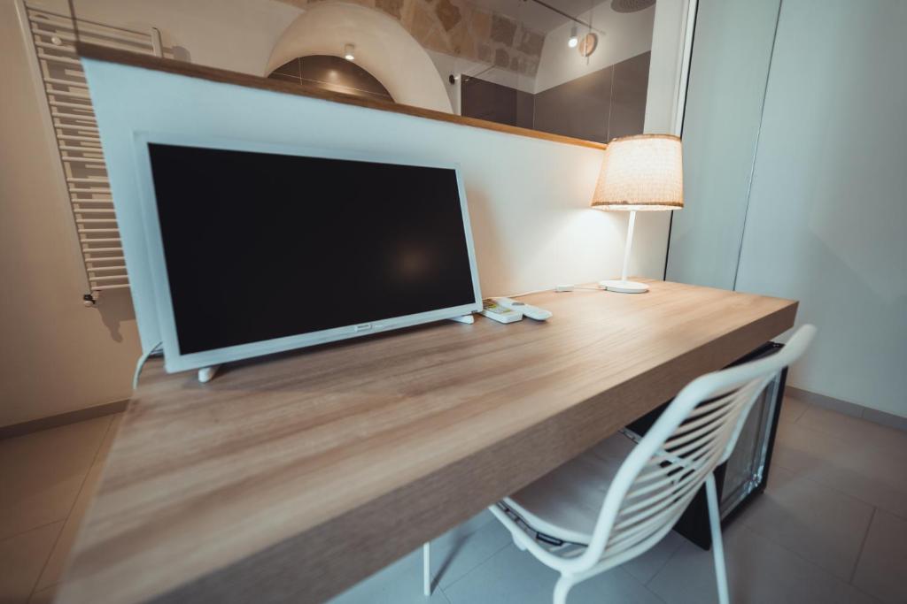 Endea Suite Rooms & Lounge SPA - 16