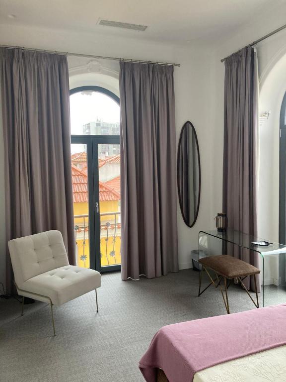 Day Off Suite&Hostel - 11