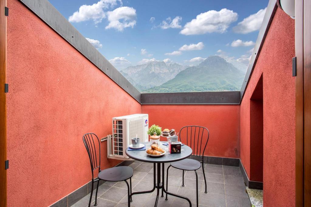 Výhľad na hory alebo výhľad na hory priamo z apartmánu