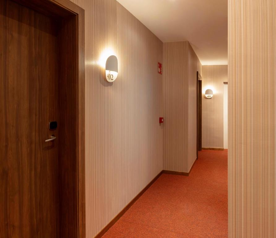 SH Suite Palace - Resim 13