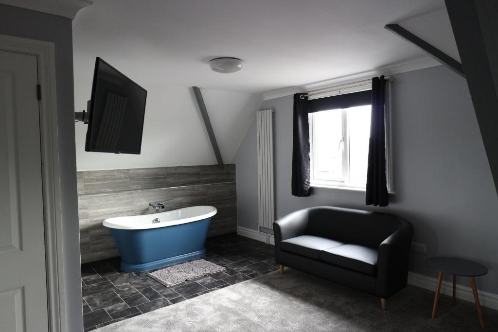 Number 33 Room Only 2