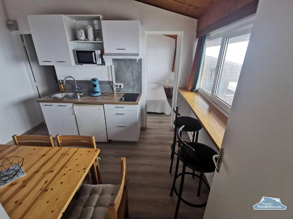Résidence Terre de Haut - Two-Bedroom Apartment