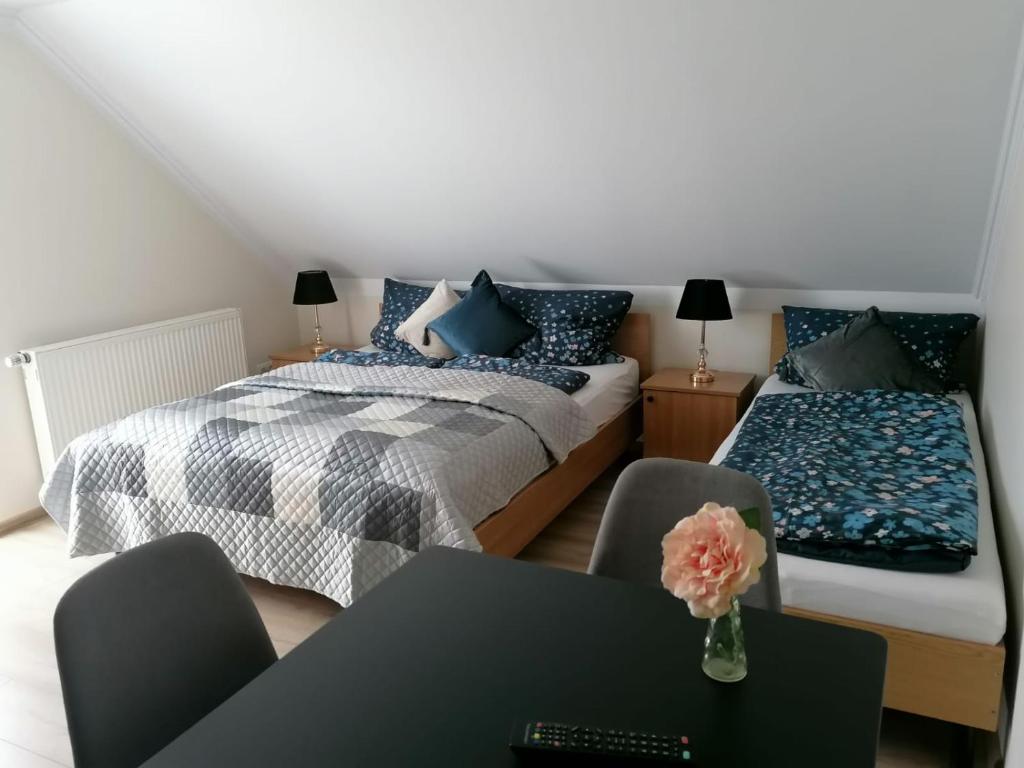 Pensjonat Amor - Chambre Quadruple Avec Balcon
