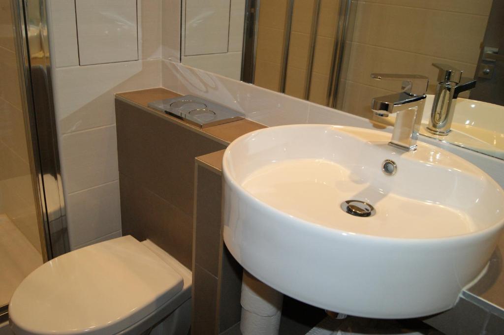 Hotel d'Amiens - Resim 32