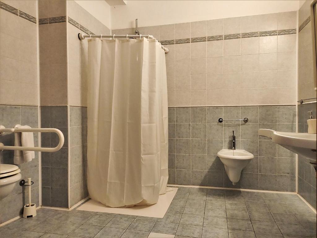 Koupelna v ubytování Hotel Bristol