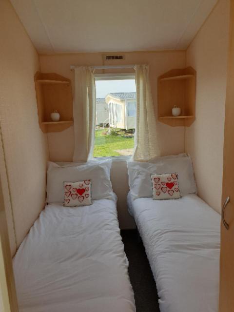 Sunrise, Winchelsea Sands Holiday Park