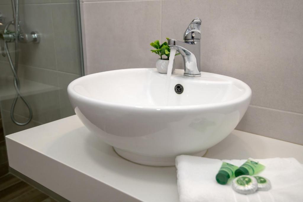 Mardinik Hotel Apartments - 8