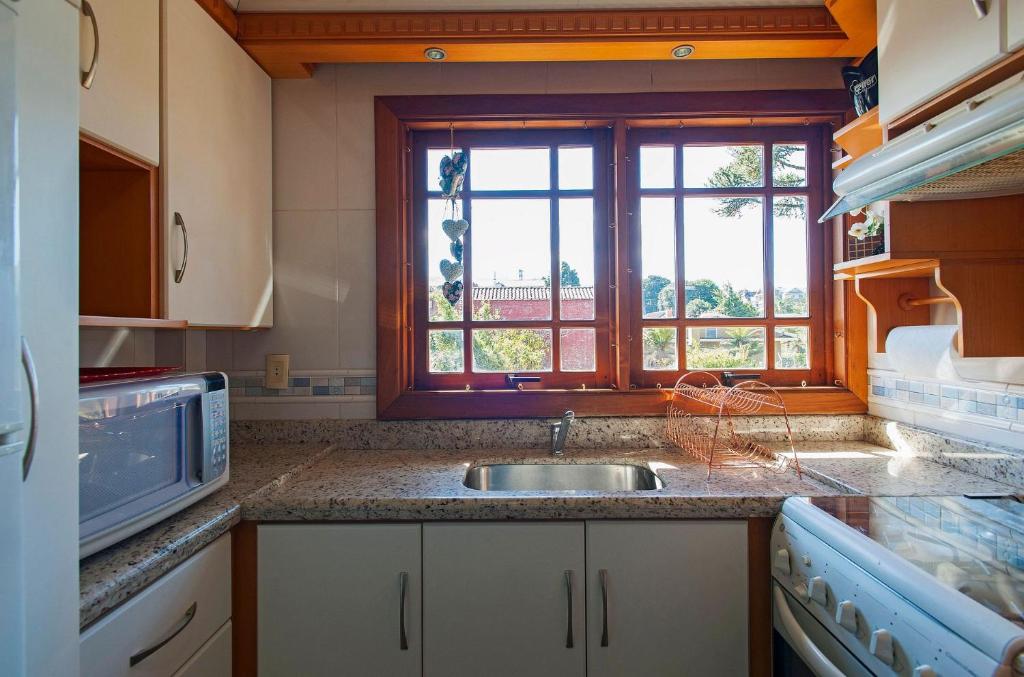 CENTRO DE CANELA APARTAMENTO PARA ATÉ 4 PESSOAS - Portinari