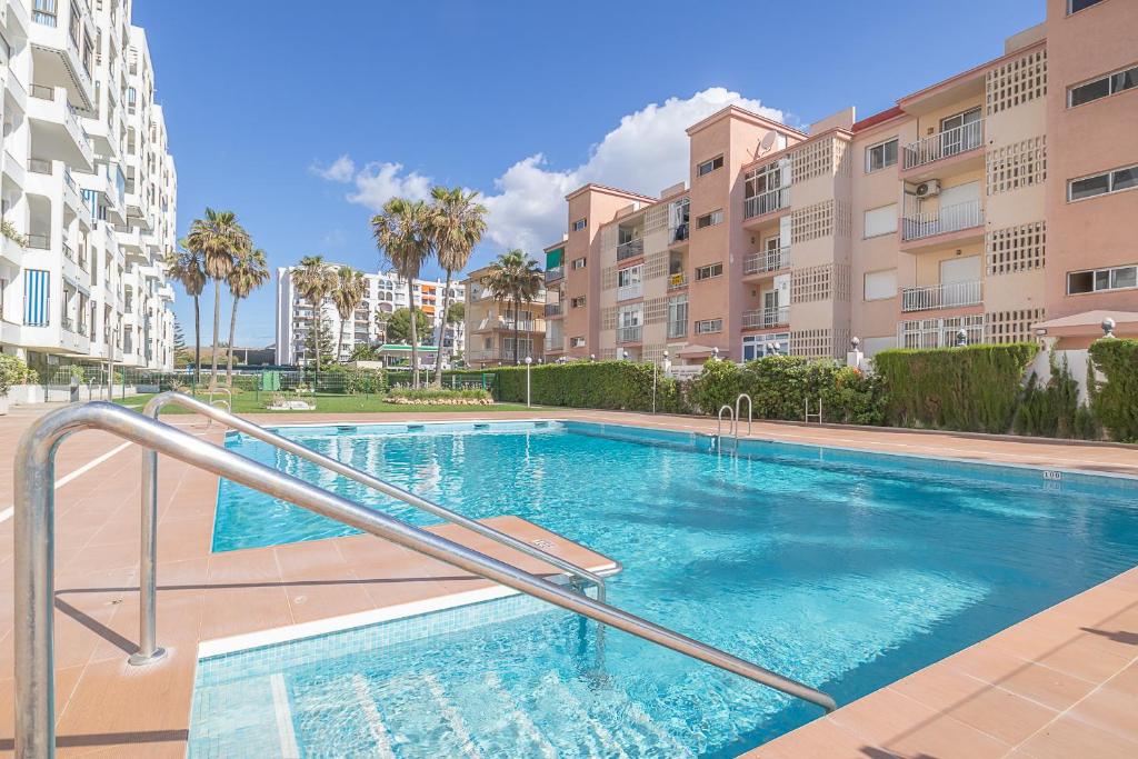 Apartment Girolamar, Fuengirola, Spain - Booking.com