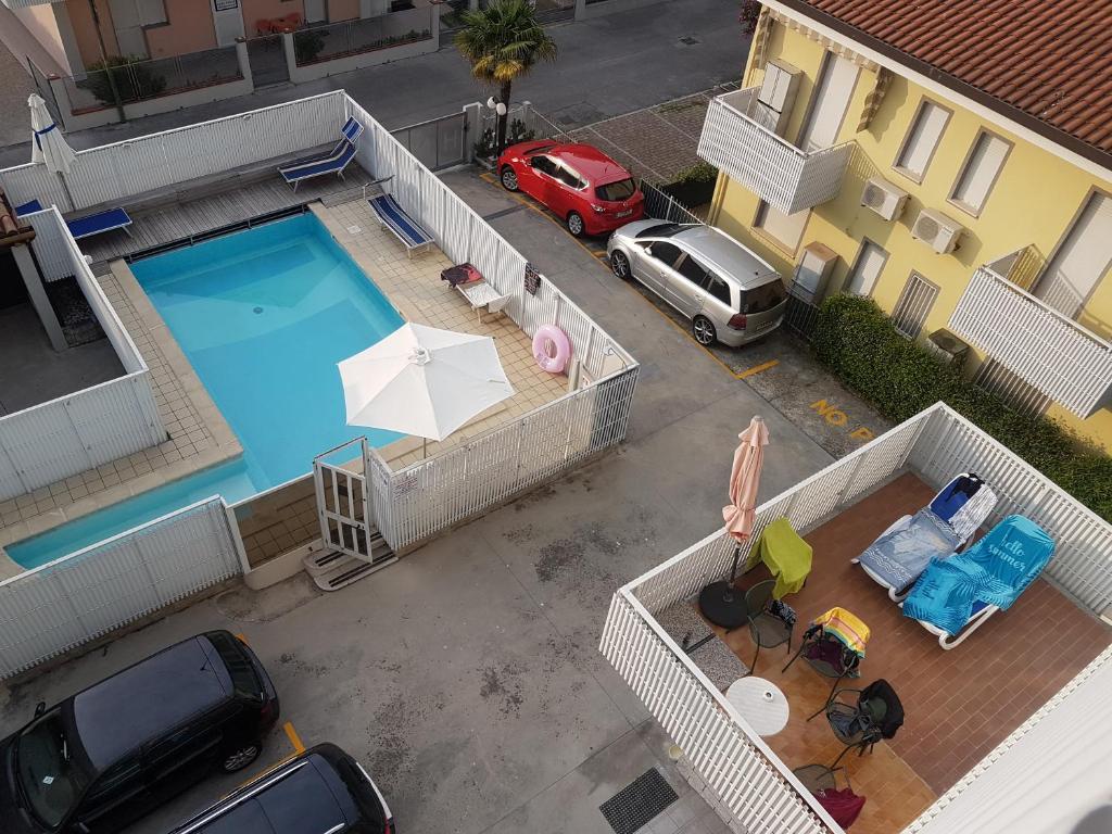 Bazén v ubytování Hotel Nuova Graziosa nebo v jeho okolí