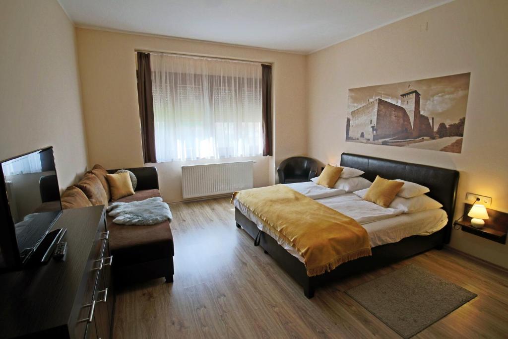 Gellény Lux Apartman - One-Bedroom Apartment