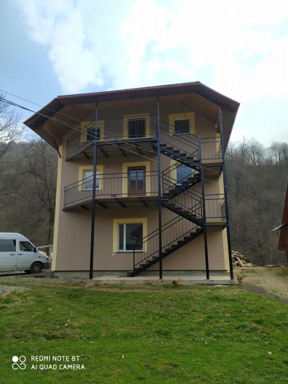 Budova, kde se apartmán nachází