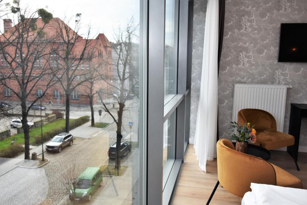 Patio Riverfront Aparthotel - Resim 14