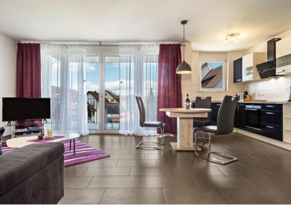 Телевизор и/или развлекательный центр в Iluna