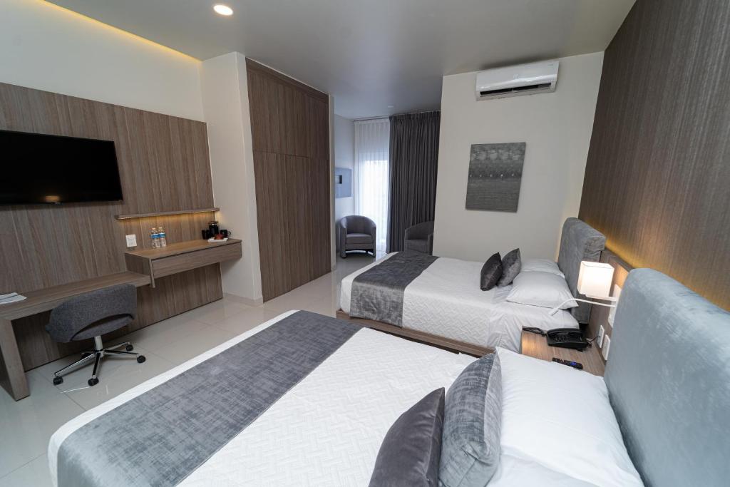 TV a/nebo společenská místnost v ubytování Sara N Hotel & Spa
