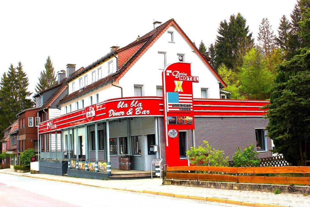 Budova, kde se hotel nachází