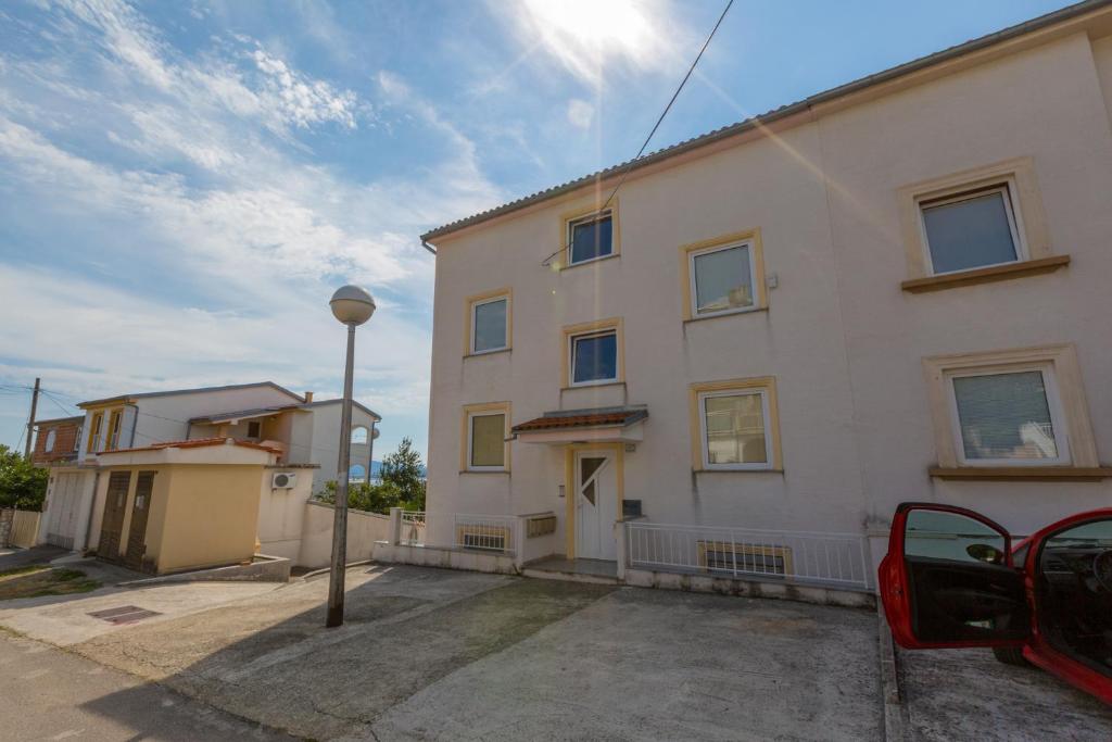 Apartments in Dramalj 41520