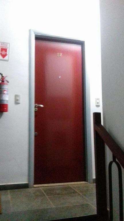  Apartamento inteiro 1 dormitório mobiliado