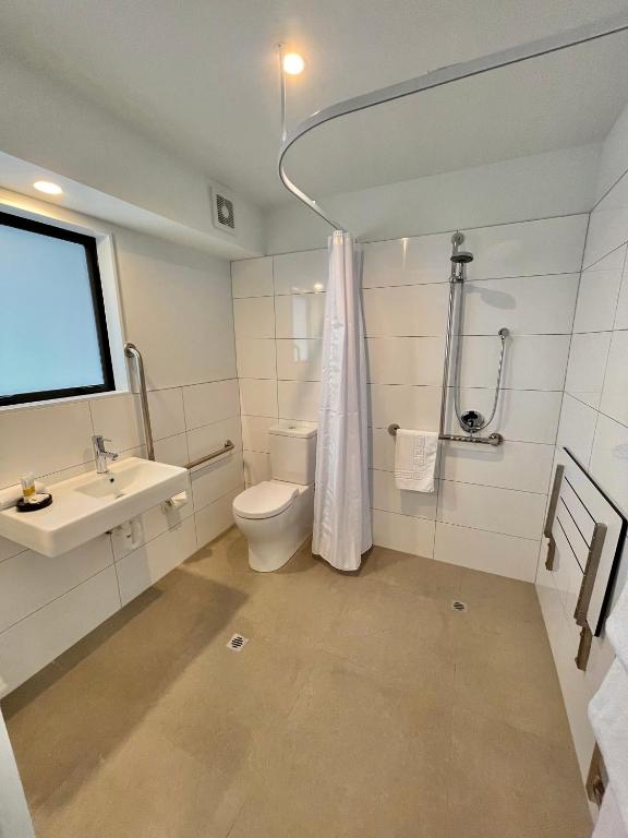 Carnmore Hagley Park - Resim 29