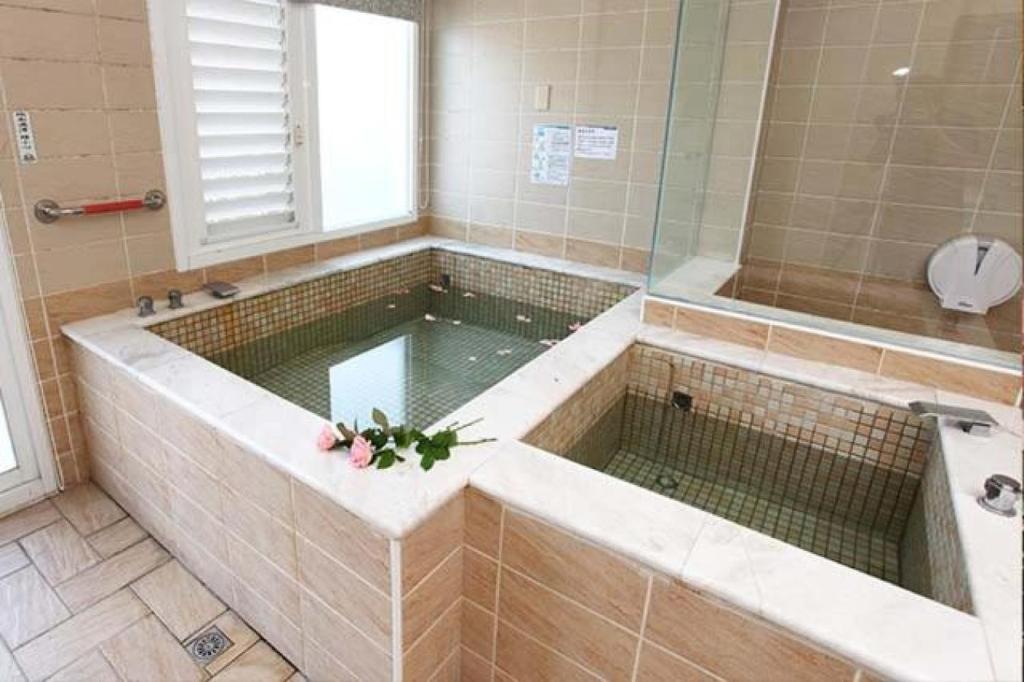 Hotspring World Wulai - Pièce Quadruple Avec Balcon