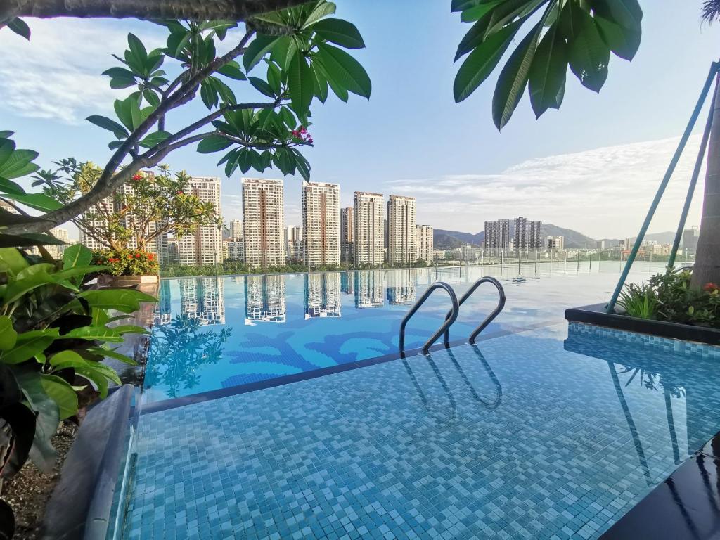 Bazén v ubytování Hyatt Place Zhuhai Jinshi nebo v jeho okolí