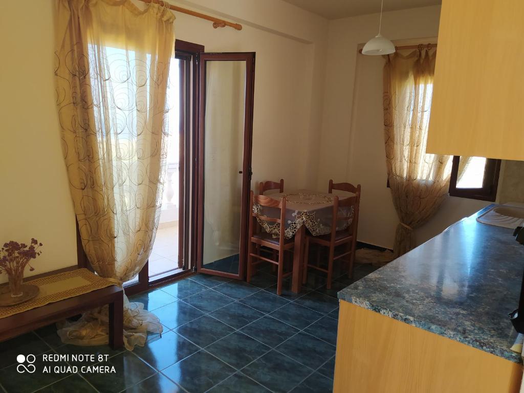 Fotografia z galérie ubytovania Odisseas Apartment v destinácii Kalamaki