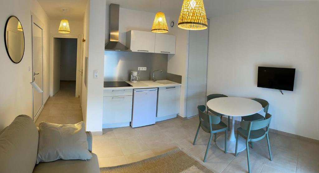 Résidence Marina Di Bravone - Appartement Avec Vue Sur Mer