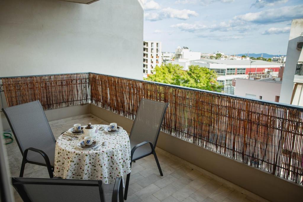 Balkón alebo terasa v ubytovaní Sunray luxury apartment Volos