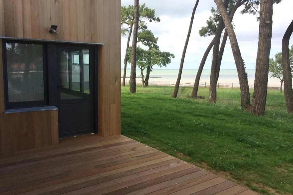 Zahrada ubytování Villa Ile de Re avec acces mer du jardin
