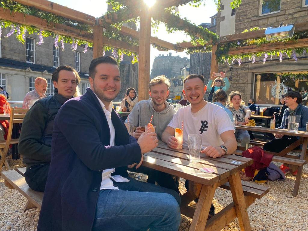 Hosté ubytování Kick Ass Greyfriars (18+)