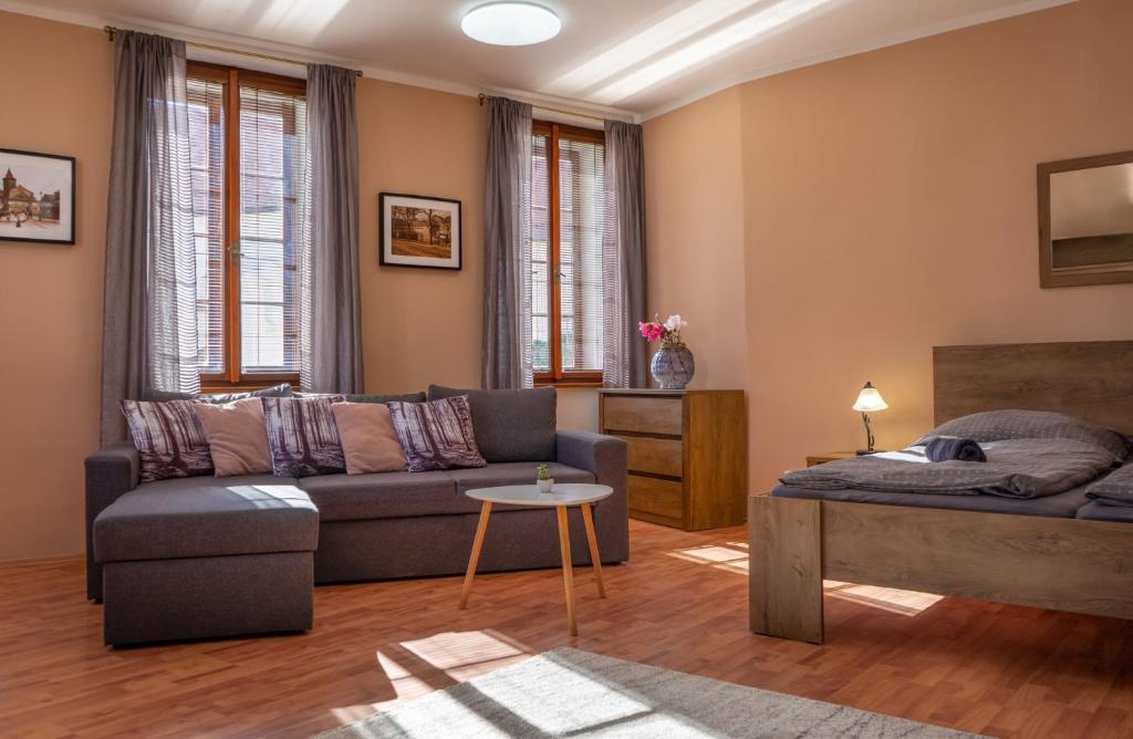 Posezení v ubytování Apartmány V Mlýnské strouze