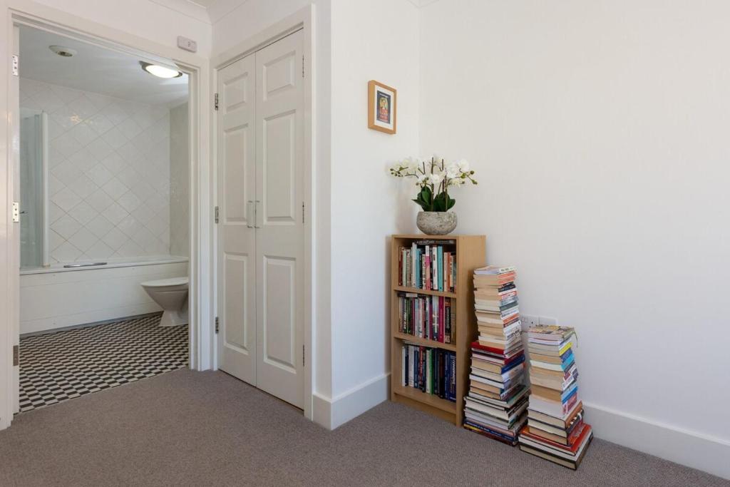 1 Bedroom Flat in South London