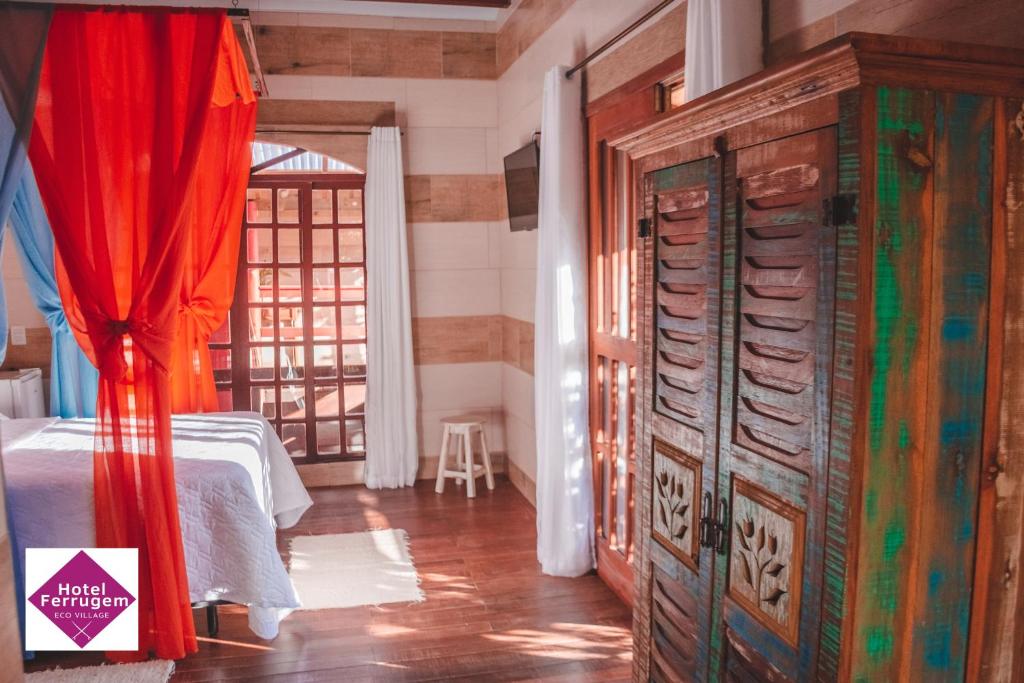  Hotel Ferrugem Eco Village