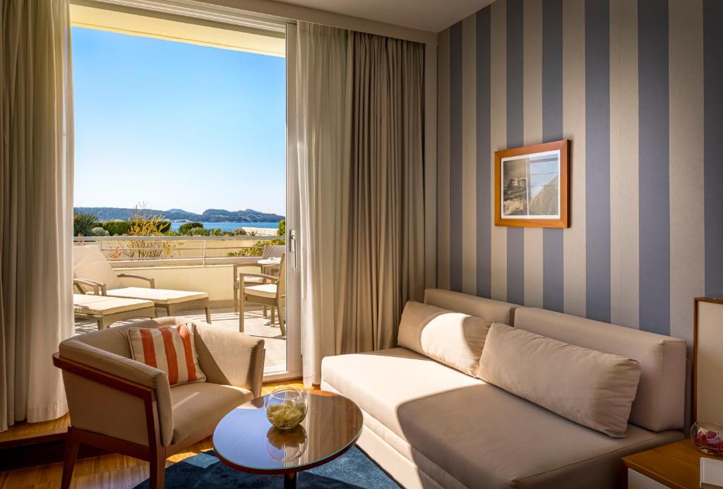 Гостиная зона в President Hotel, Valamar Collection