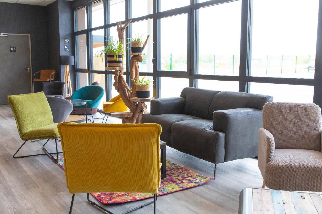 Posezení v ubytování ibis Styles Contres-Cheverny