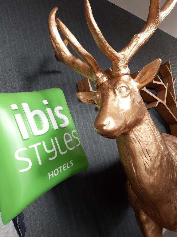 Certifikát, hodnocení, plakát nebo jiný dokument vystavený v ubytování ibis Styles Contres-Cheverny