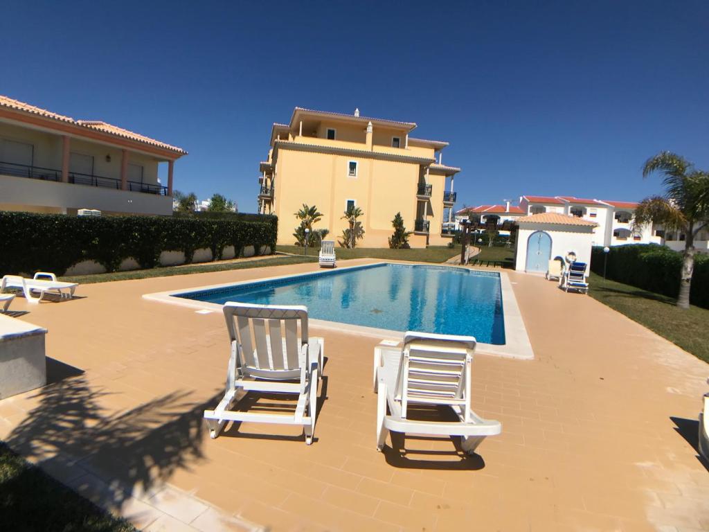 Oura Beach T1 apartment Coral , close to the Strip, Swimming Pool, Wi Fi, A/C
