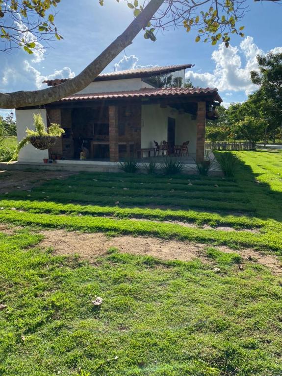  Casa de Campo em cond Villas de Areia prox engenho