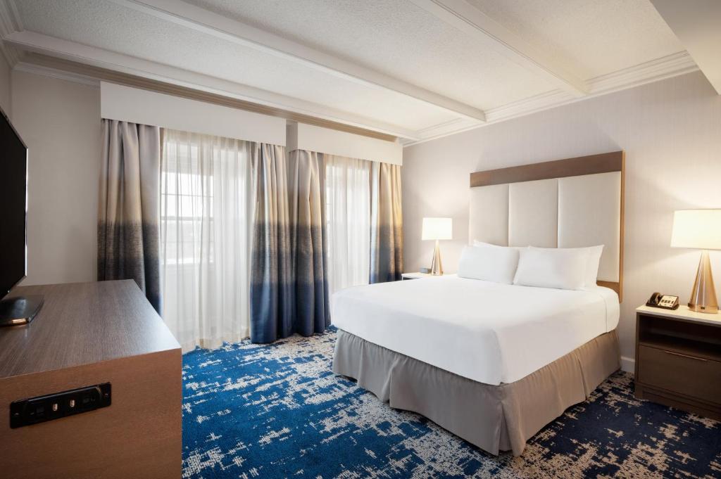 Crowne Plaza Albany - The Desmond Hotel - 