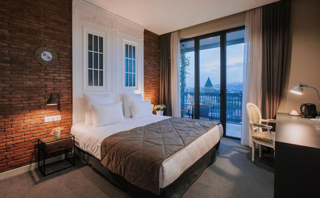 TbiliSee Hotel - Deluxe Junior Suite