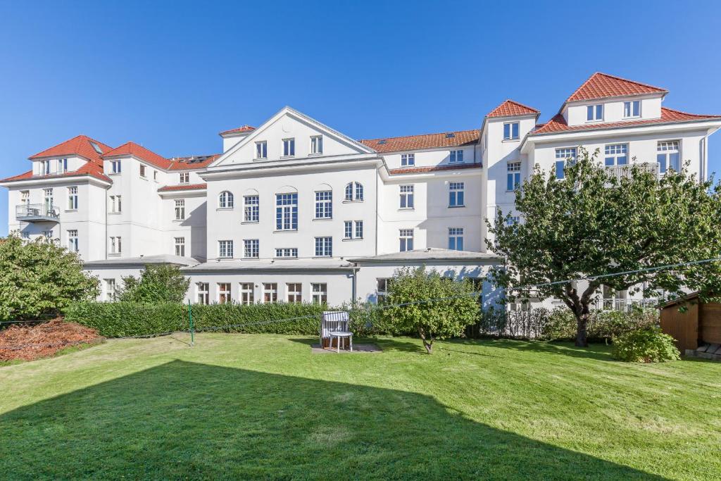 Zahrada ubytování Haus am Park Wohnung 32