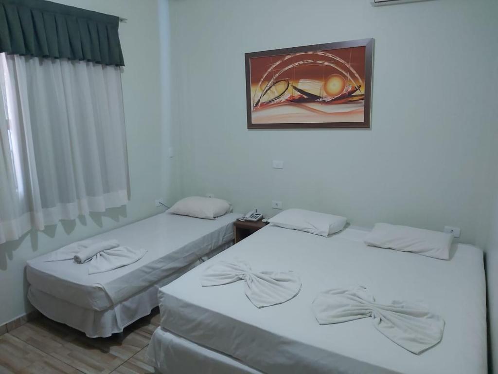  Hotel e Pousada Caroline