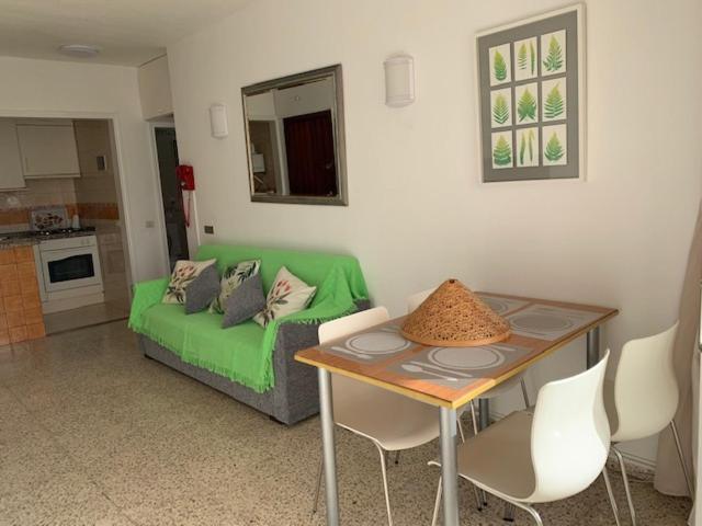Kuchyň nebo kuchyňský kout v ubytování Costamar Lovely Home - Los Cristianos -