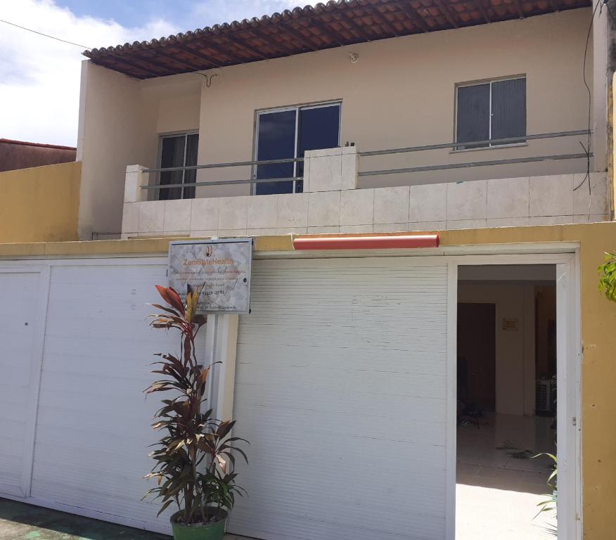  Casa mobiliad:2 quarto e escritório em condomínio
