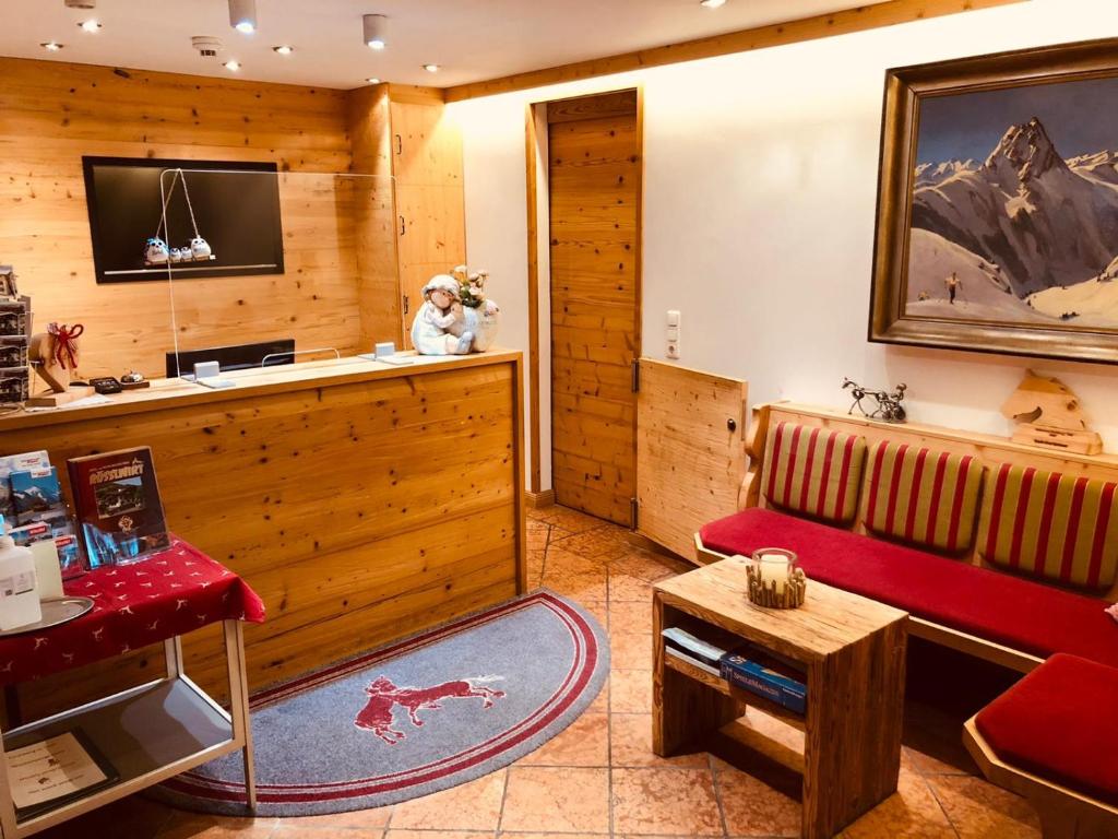 Fotografie z fotogalerie ubytování Hotel Rösslwirt v destinaci Kirchberg in Tirol